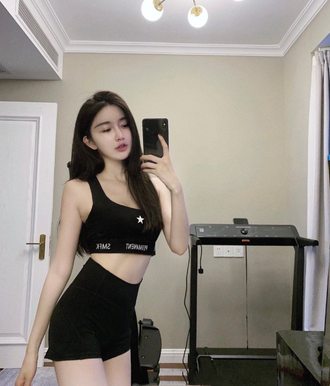 岳麓区*店一条街叫什么名字来着